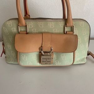 Dooney&Bourke purse